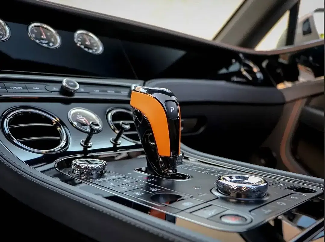 Bentley Continental GT 4.0 V8 Hybrid Azure - Thumbnail 18