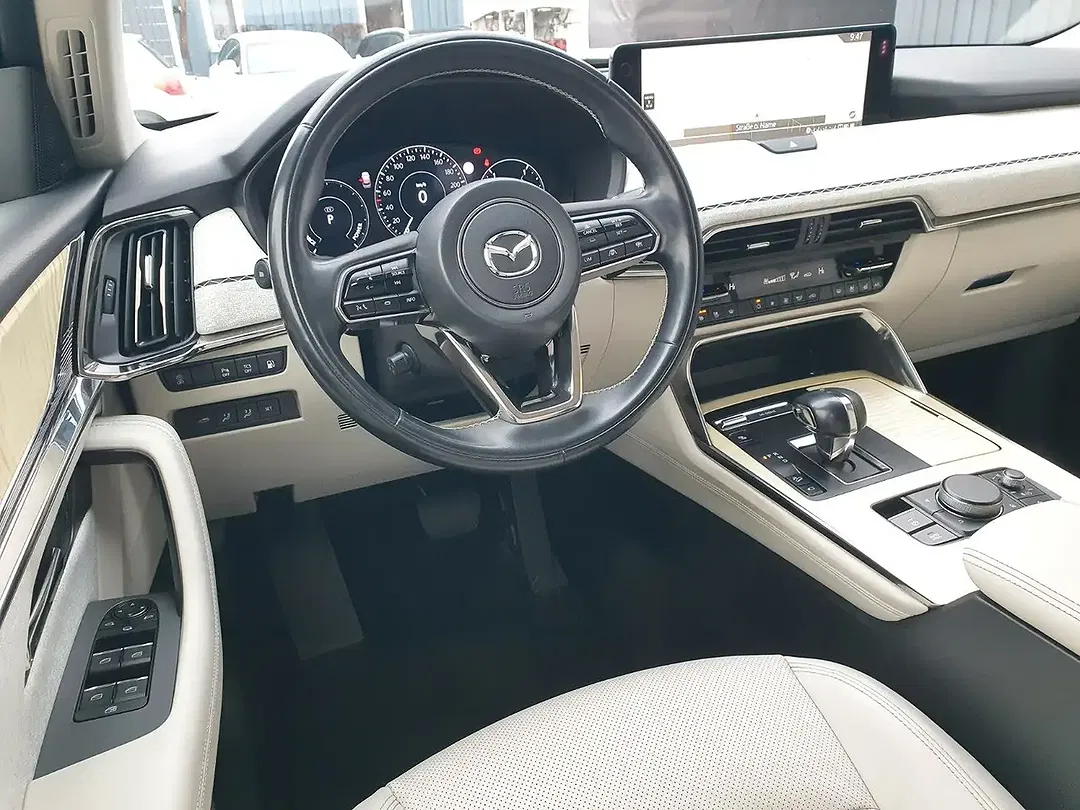 Mazda CX-60 AWD Hybrid Takumi - Thumbnail 16