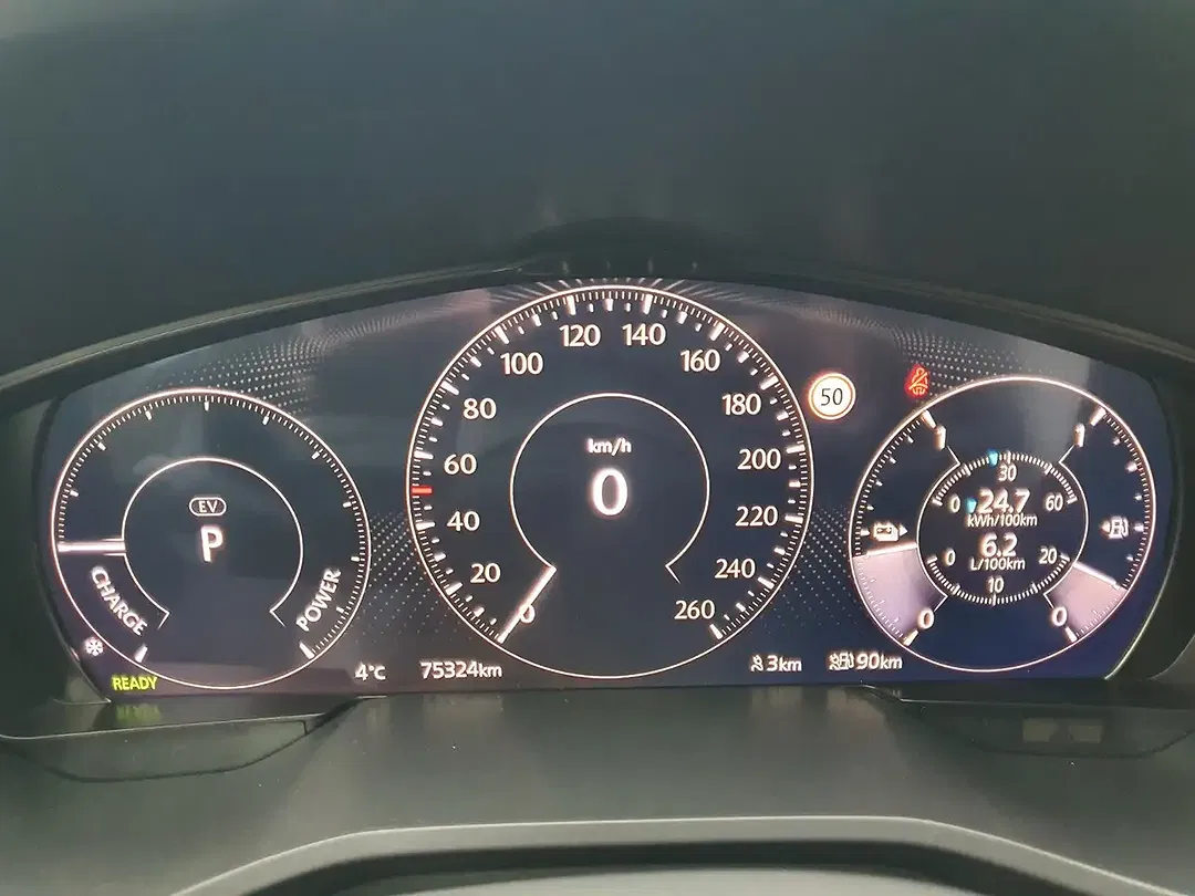 Mazda CX-60 AWD Hybrid Takumi - Thumbnail 18