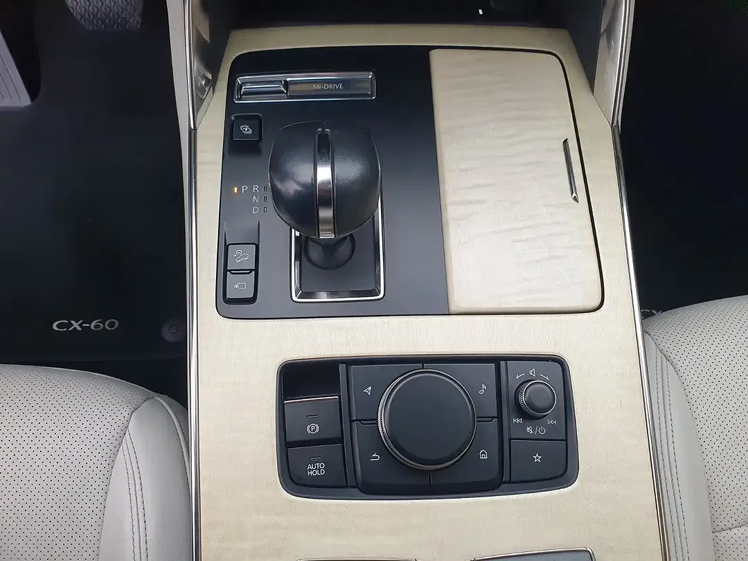 Mazda CX-60 AWD Hybrid Takumi - Thumbnail 25