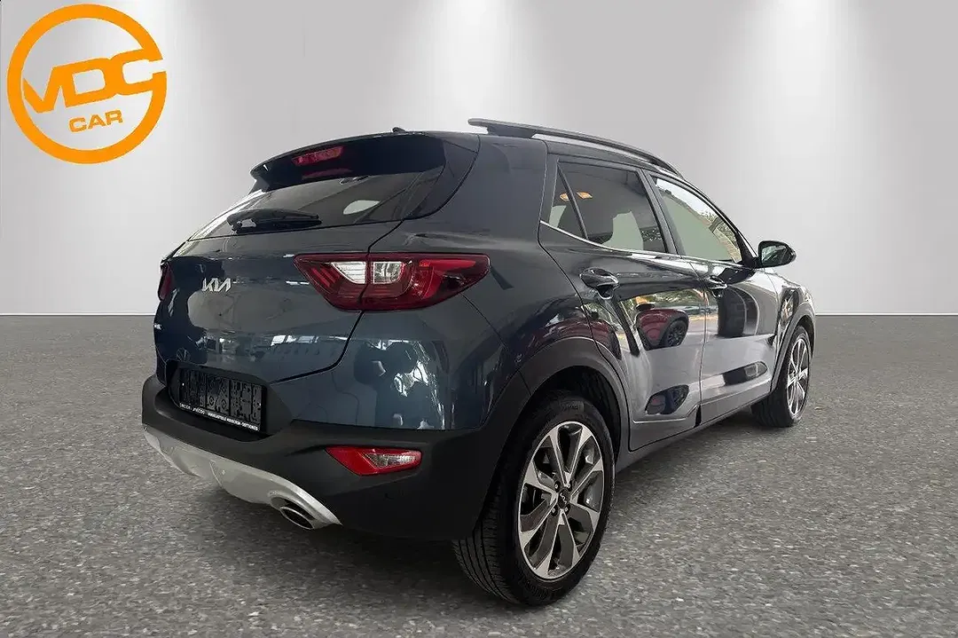 Kia Stonic - Thumbnail 3