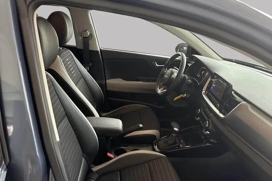 Kia Stonic - Thumbnail 7