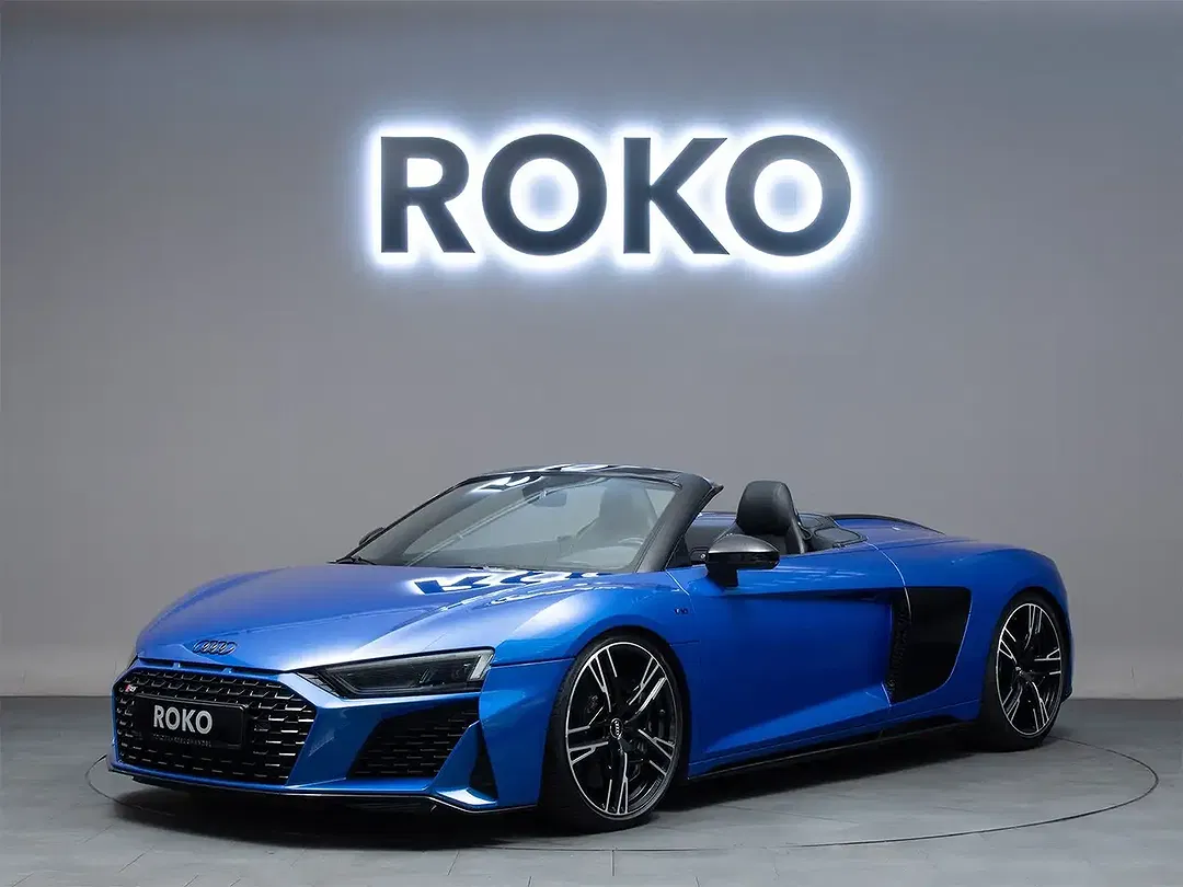 Audi R8 V10 - foto 1