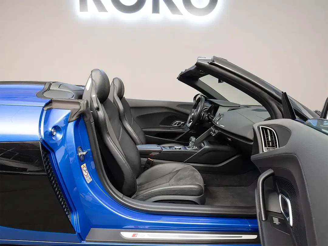 Audi R8 V10 - Thumbnail 13