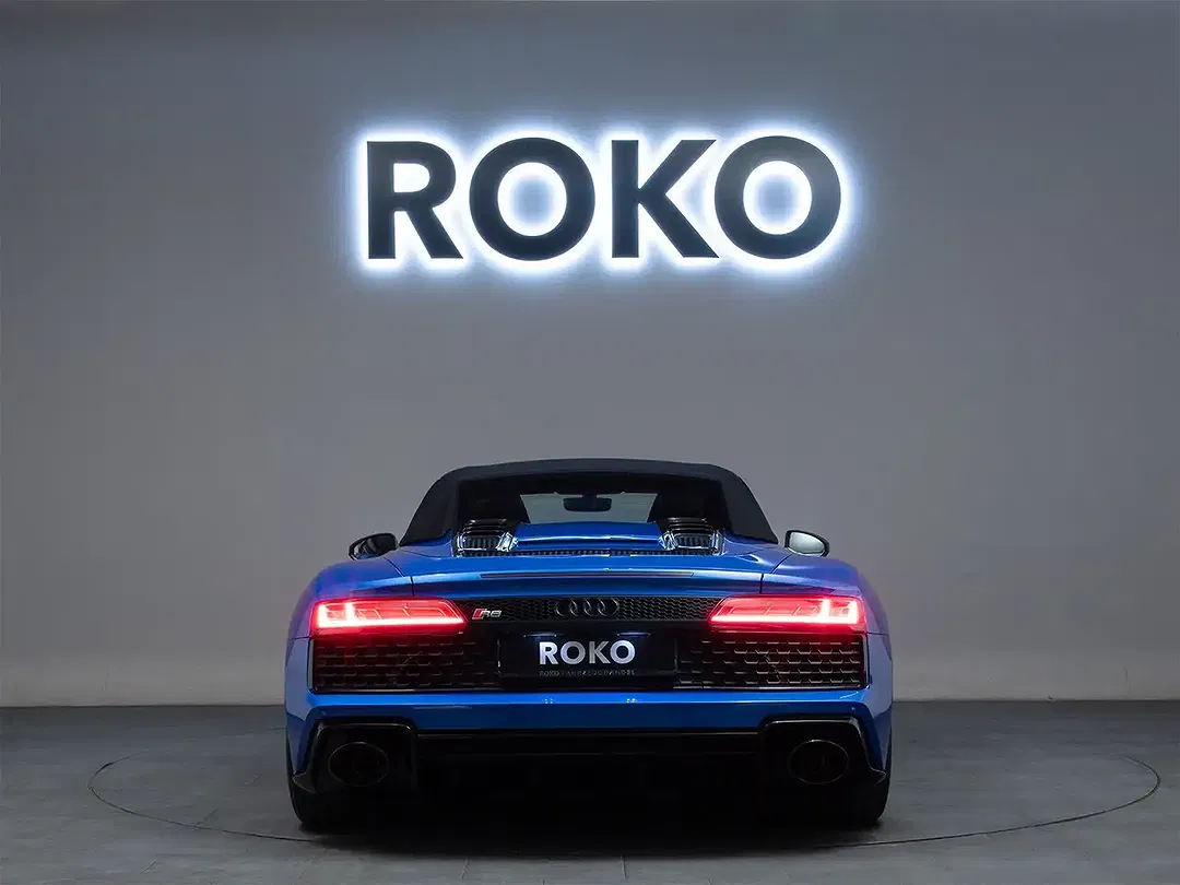 Audi R8 V10 - Thumbnail 6