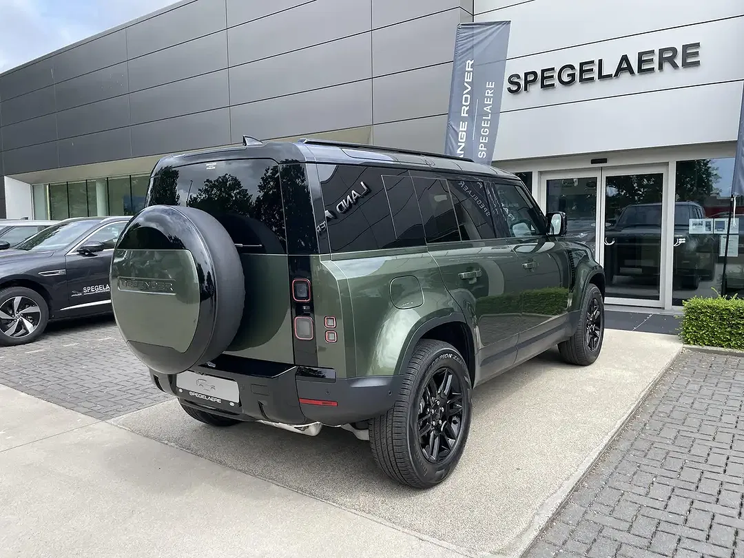 Land Rover Defender P300e 110 S - Thumbnail 14