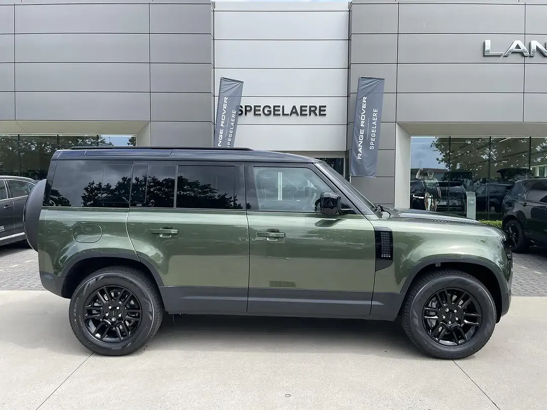 Land Rover Defender P300e 110 S - foto 15
