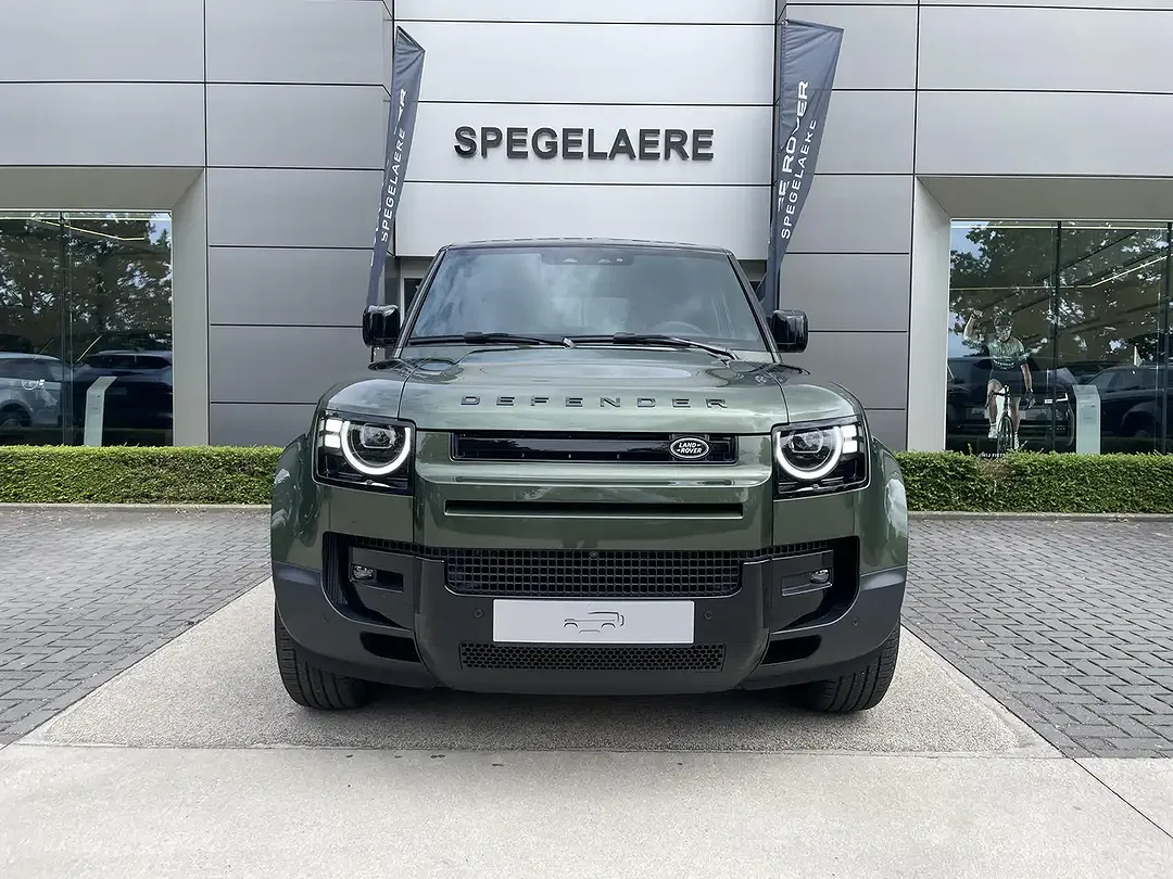 Land Rover Defender P300e 110 S - foto 2