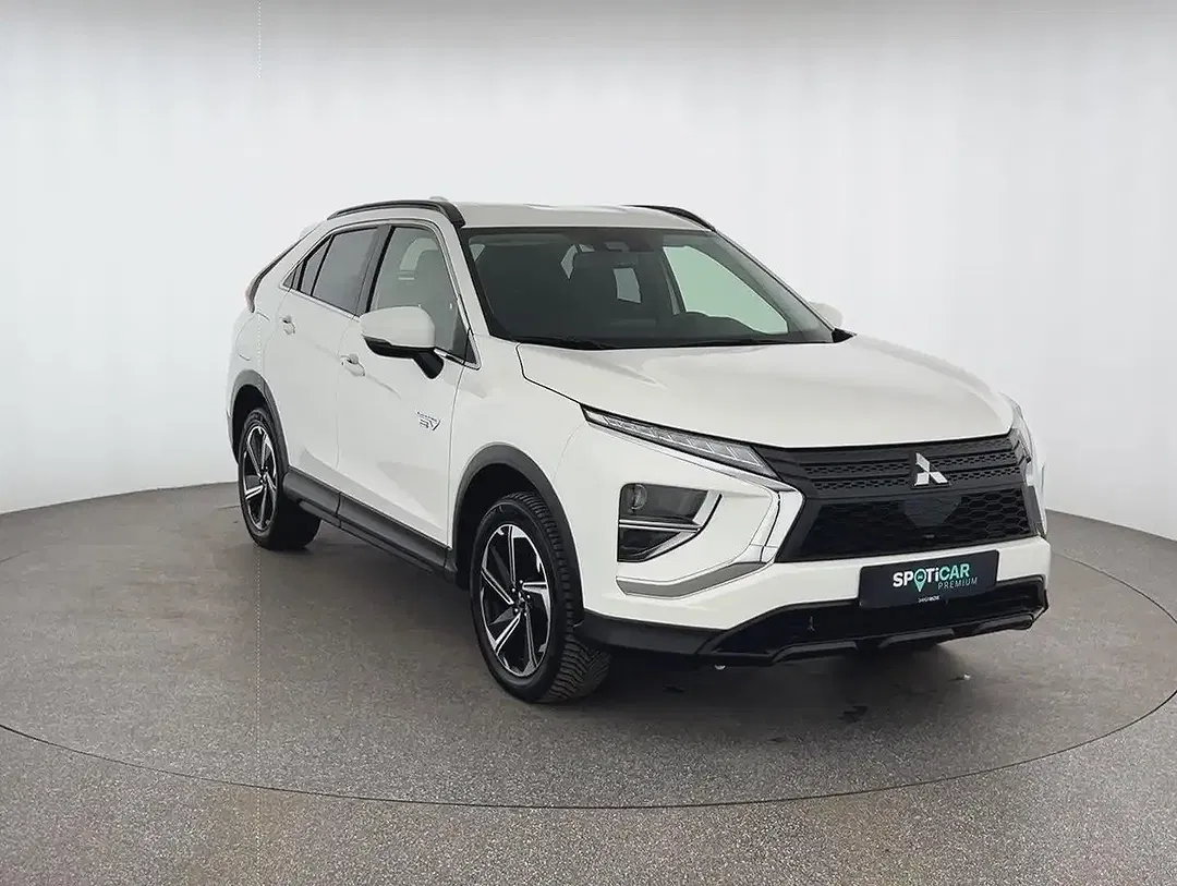 Mitsubishi Eclipse Cross 2.4 Hybrid 4WD Basis - Thumbnail 3
