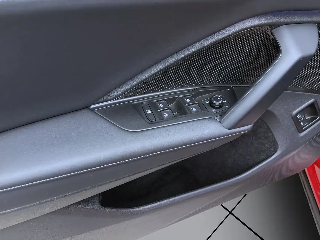 Volkswagen Tiguan 1.5 TSI eHybrid R-Line - Thumbnail 11