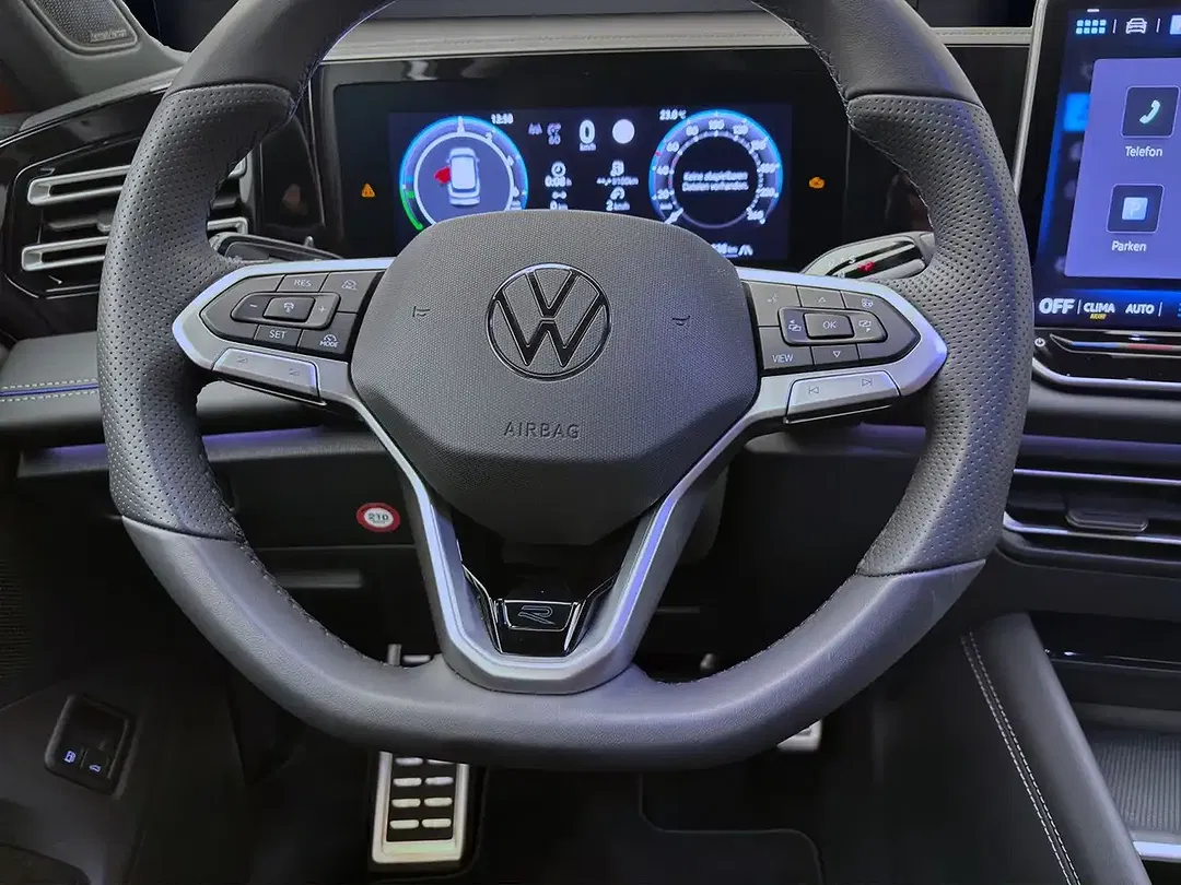 Volkswagen Tiguan 1.5 TSI eHybrid R-Line - Thumbnail 13