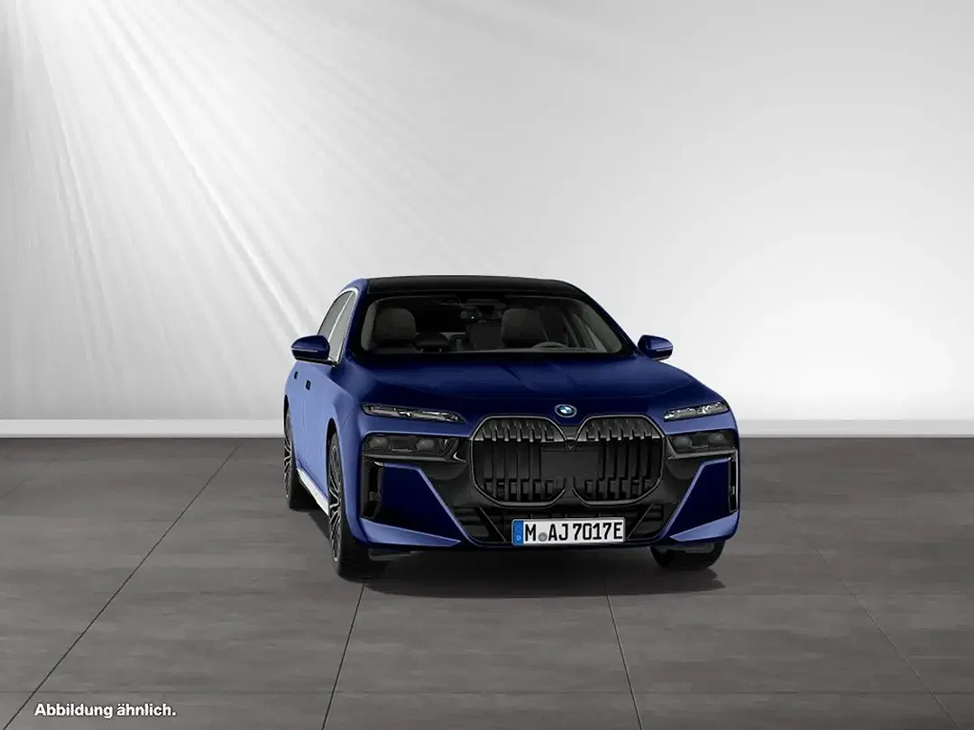 BMW 750 xDrive M Sport - Thumbnail 10