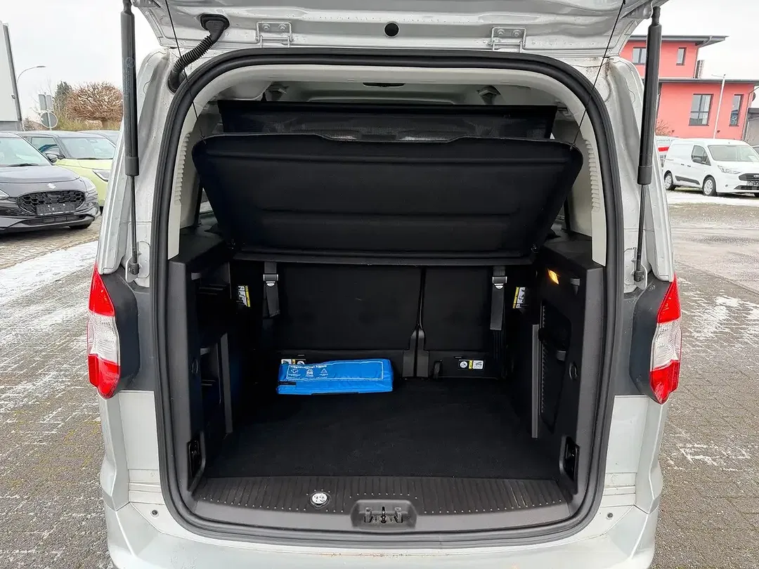 Ford Tourneo Courier Trend - Thumbnail 8