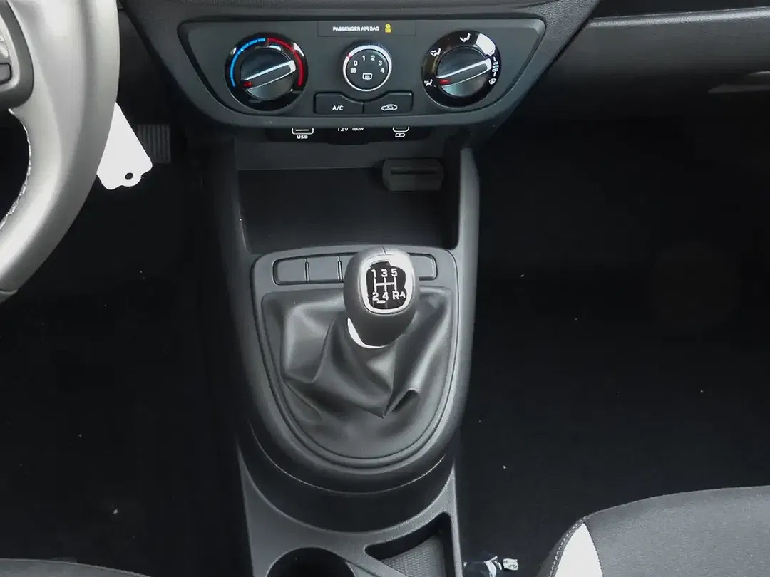 Hyundai i10 Select - Thumbnail 9
