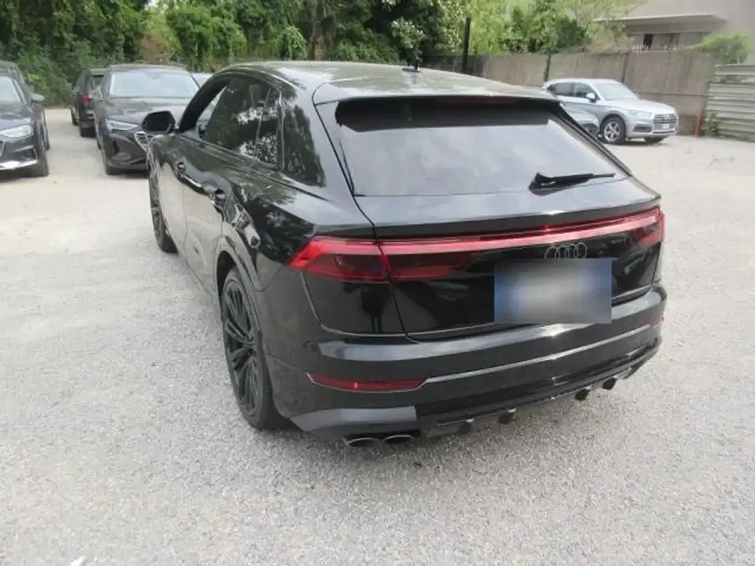 Audi SQ8 TFSI - Thumbnail 6