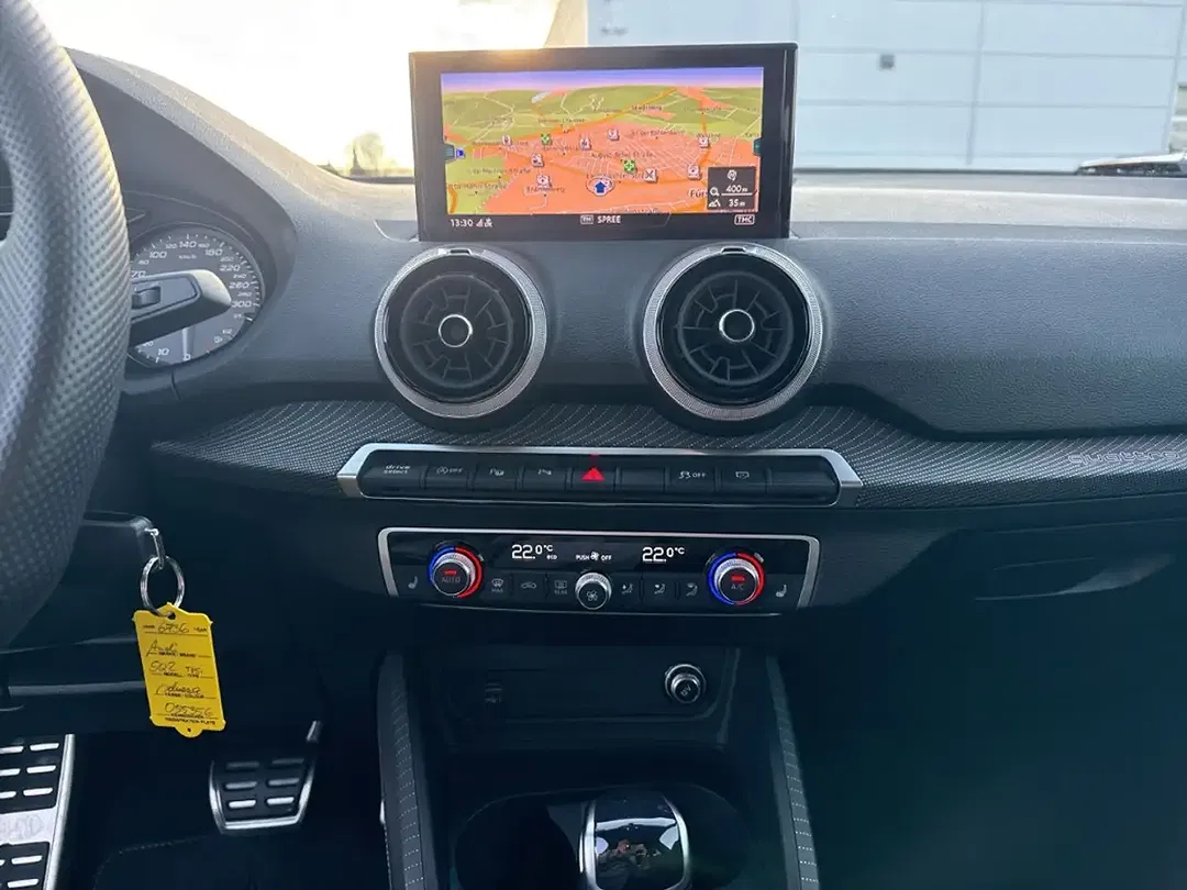 Audi SQ2 2.0 TFSI S tronic quattro - Thumbnail 13