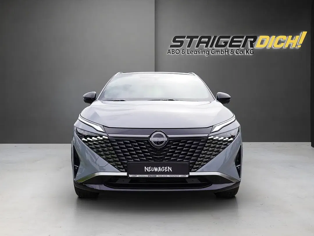 Nissan Qashqai Tekna - Thumbnail 1