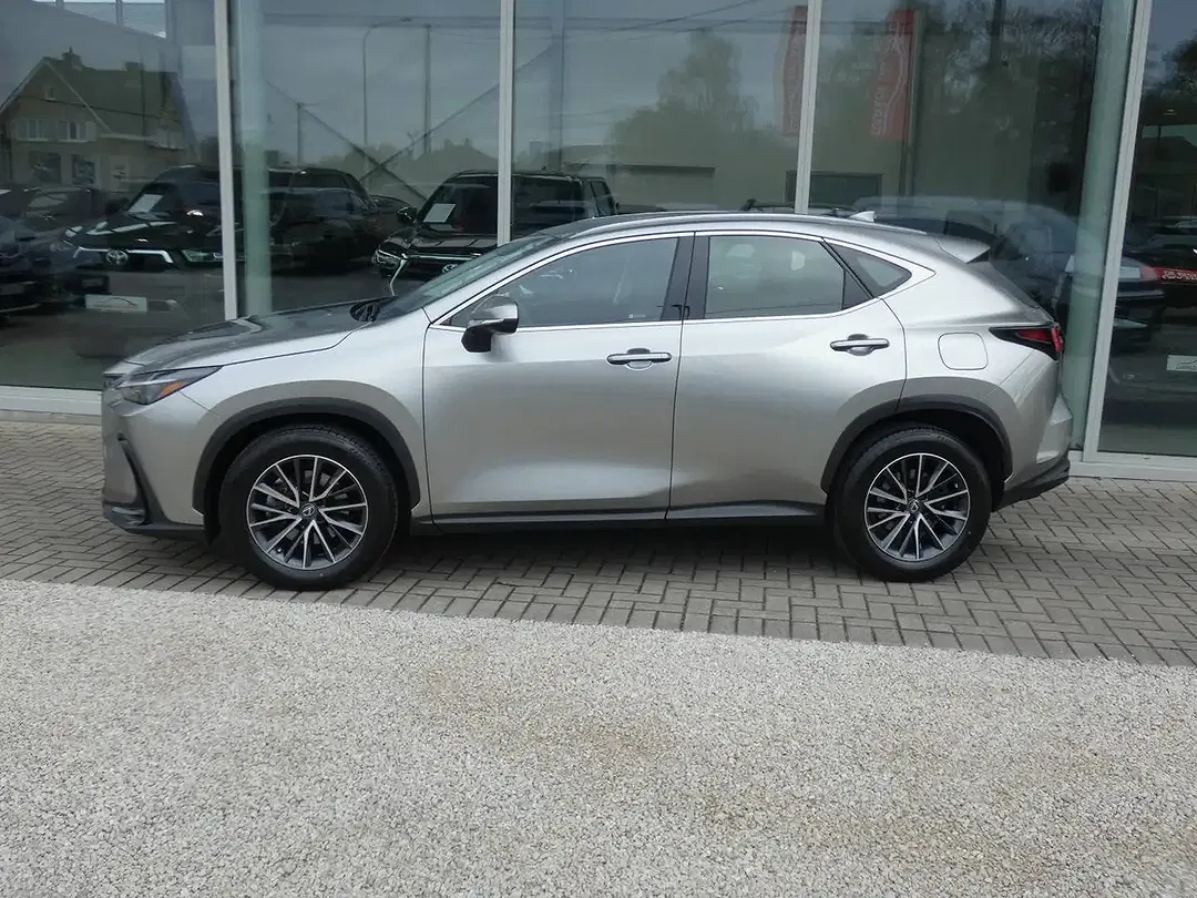 Lexus NX 350h Business Line - foto 2