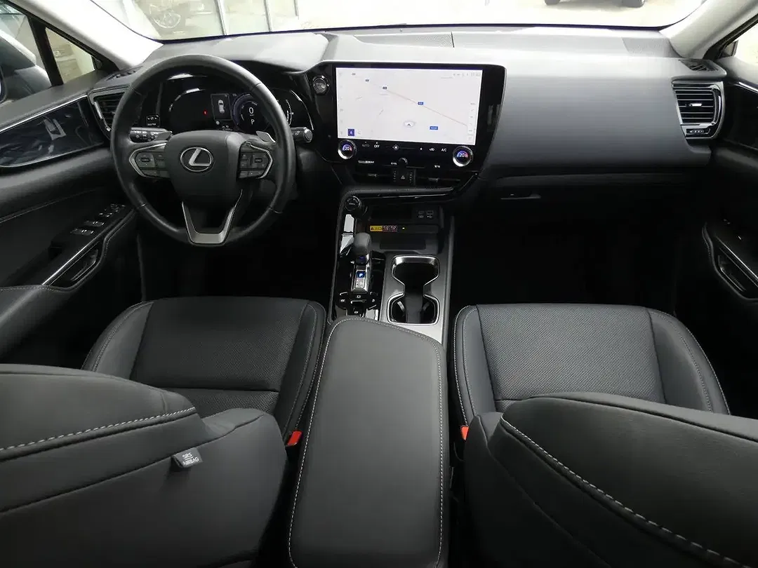 Lexus NX 350h Business Line - Thumbnail 4