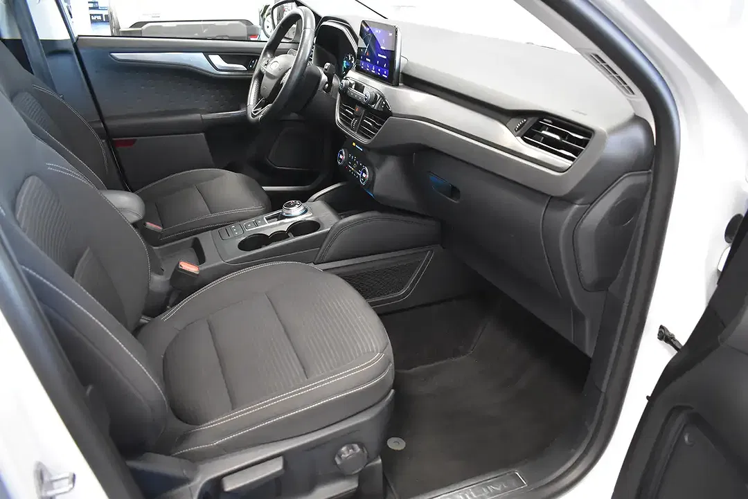 Ford Kuga PHEV Titanium - Thumbnail 7