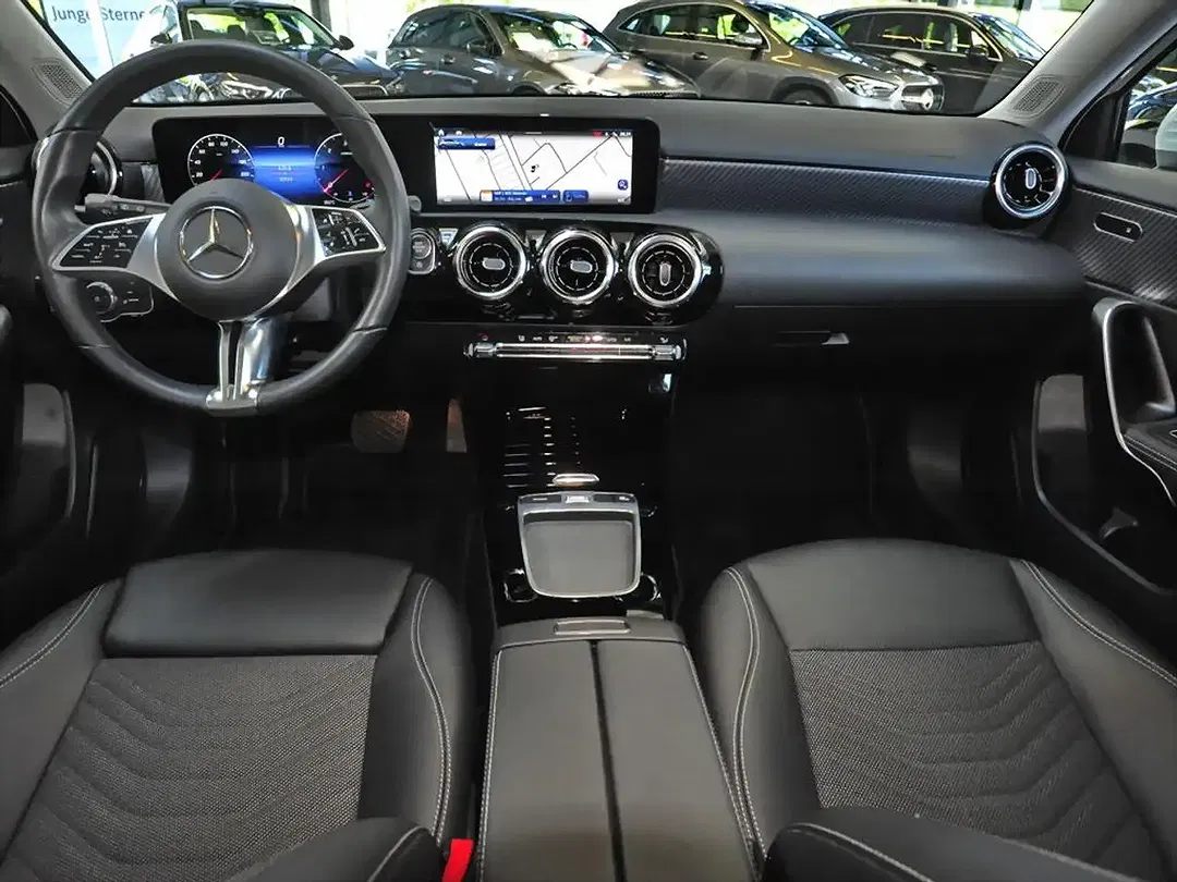Mercedes-Benz A 200 AUT - Thumbnail 14