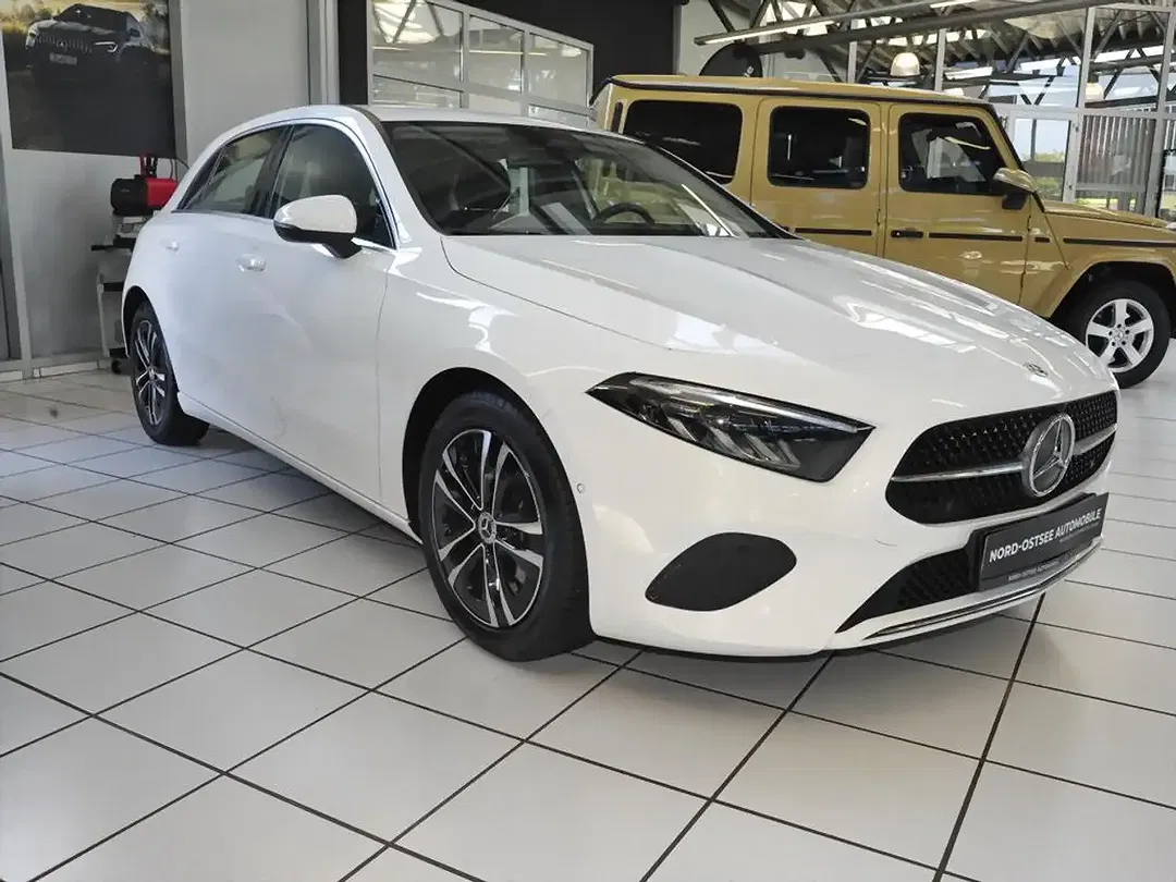 Mercedes-Benz A 200 AUT - Thumbnail 5
