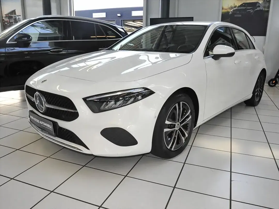 Mercedes-Benz A 200 AUT - Thumbnail 8