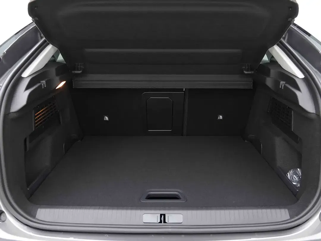 Citroen C4 Hybrid Max - Thumbnail 6