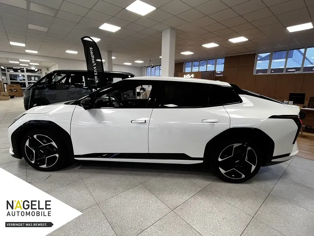 Kia EV4 81.4 kWh GT-Line - Thumbnail 3