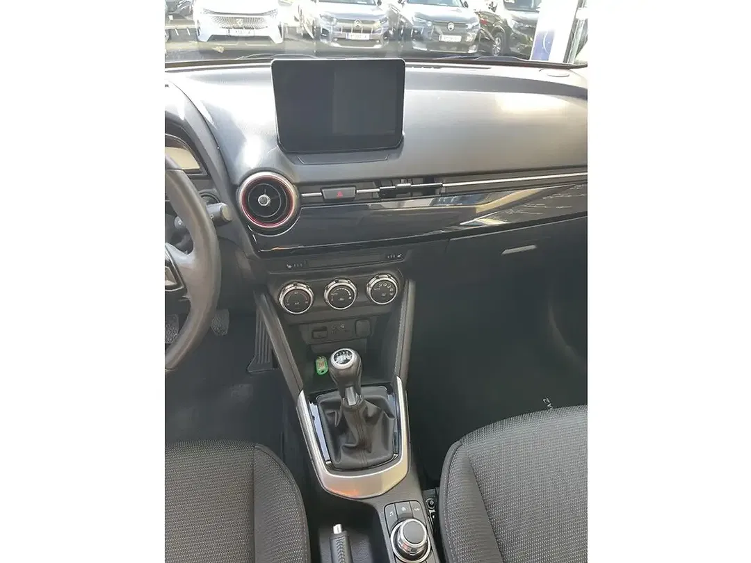 Mazda 2 - Thumbnail 10