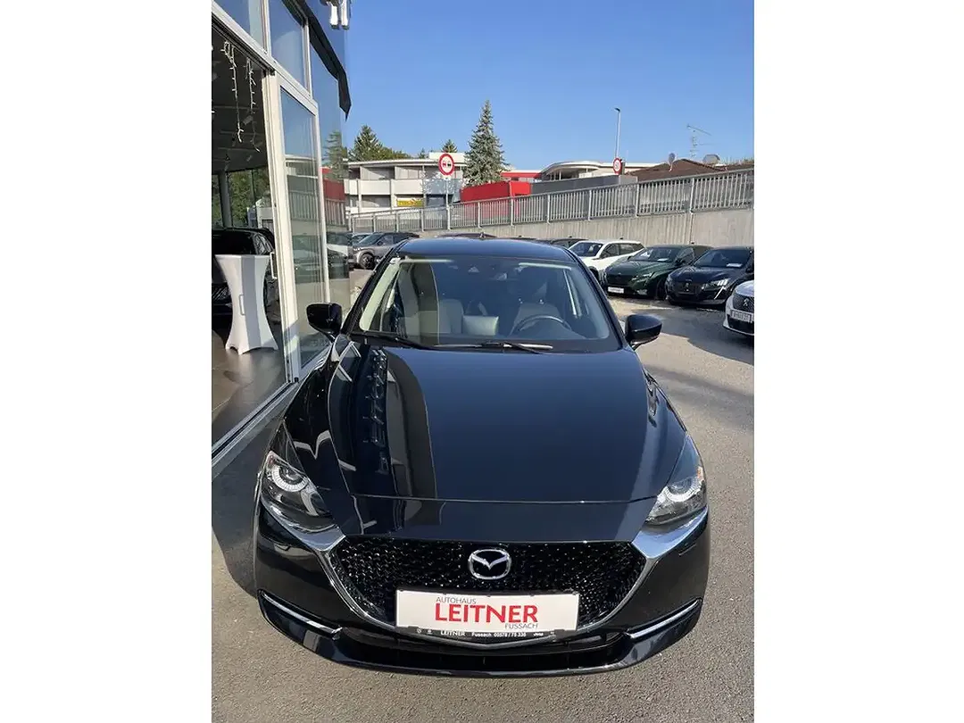Mazda 2 - Thumbnail 2