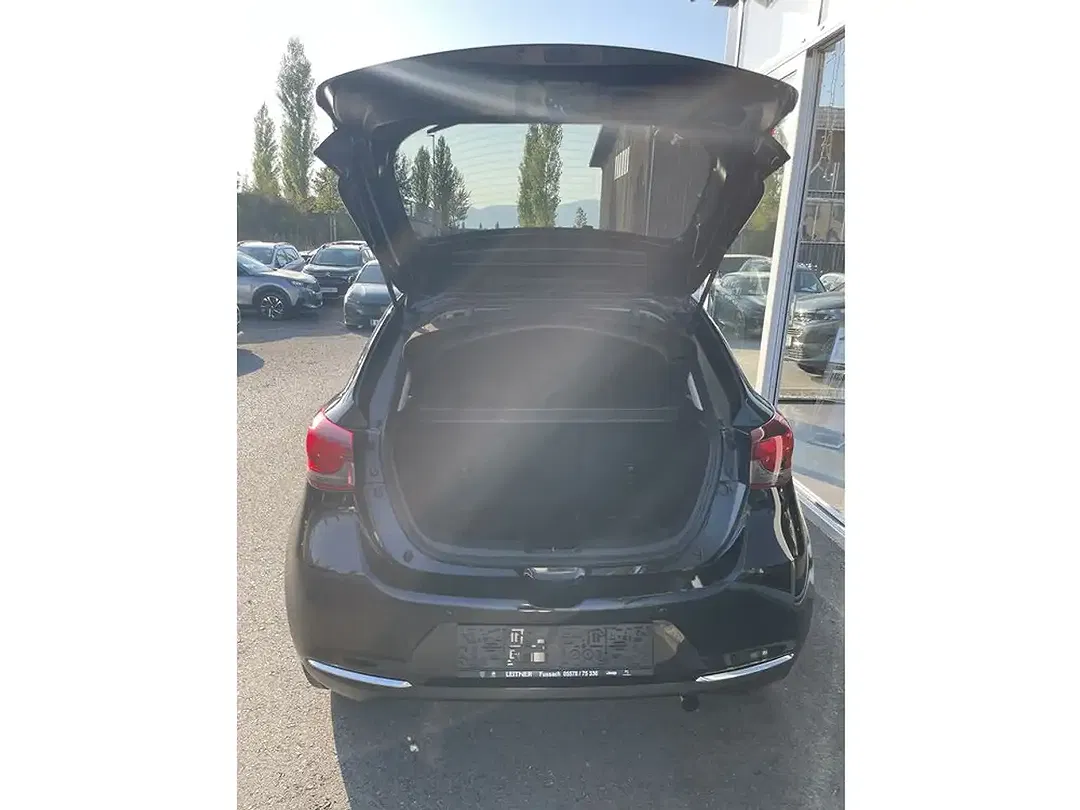Mazda 2 - Thumbnail 6