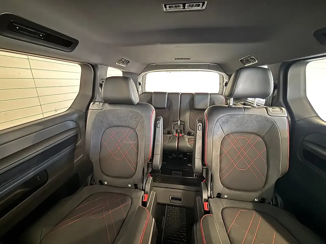 Volkswagen ID. Buzz 4Motion - Thumbnail 11