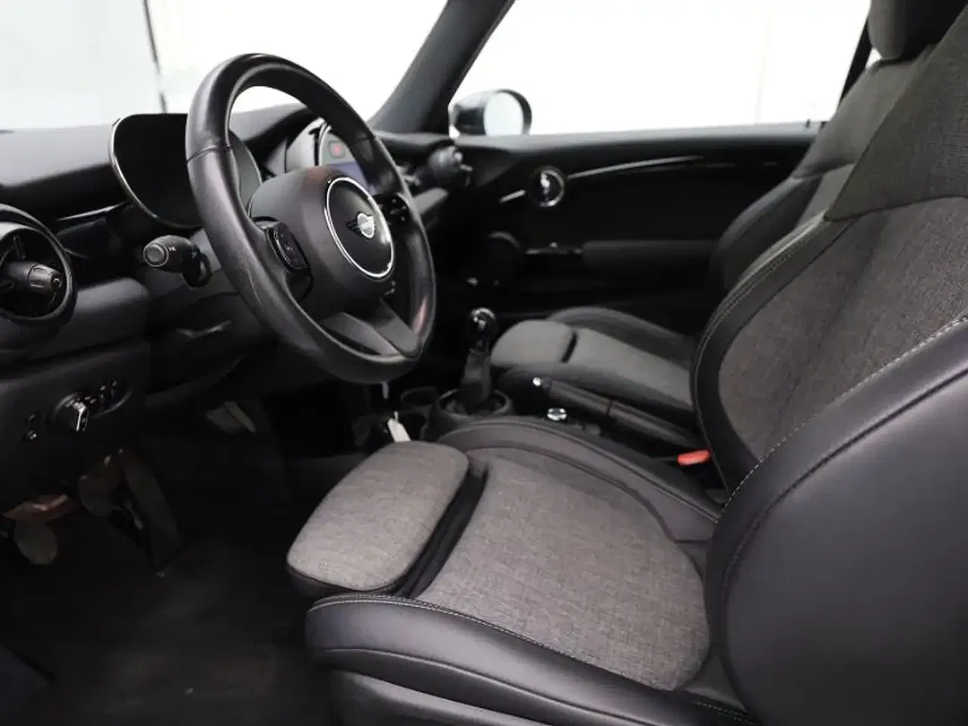 MINI One Cabrio Facelift - Thumbnail 7