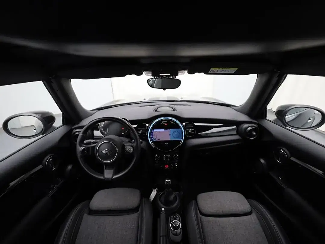 MINI One Cabrio Facelift - Thumbnail 8
