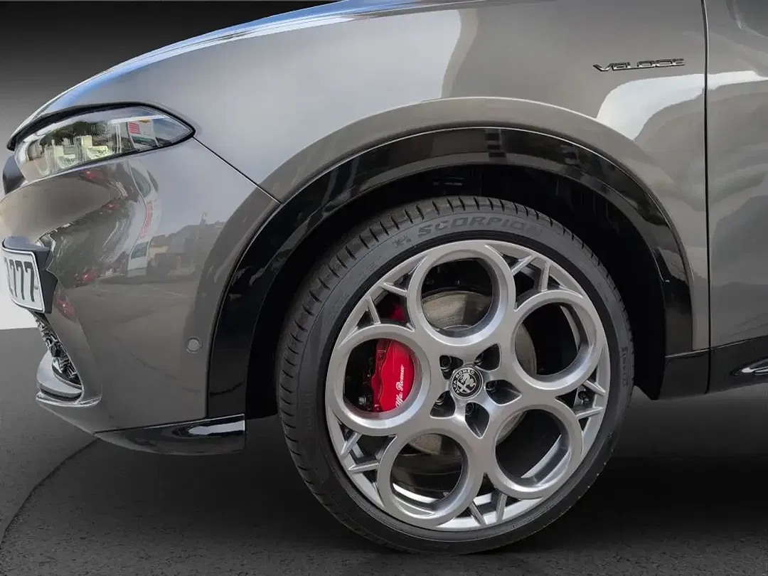 Alfa Romeo Tonale VGT Hybrid Veloce - Thumbnail 12