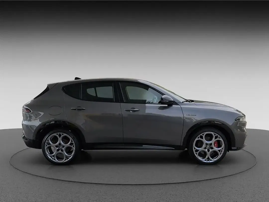 Alfa Romeo Tonale VGT Hybrid Veloce - Thumbnail 8