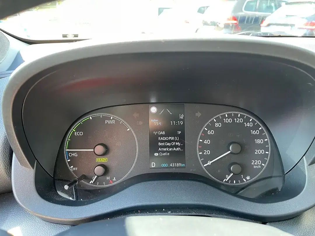 Mazda 2 - Thumbnail 12