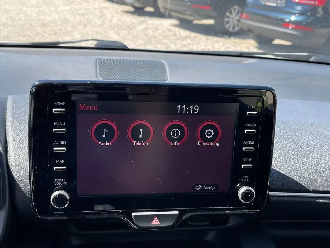 Mazda 2 - Thumbnail 14