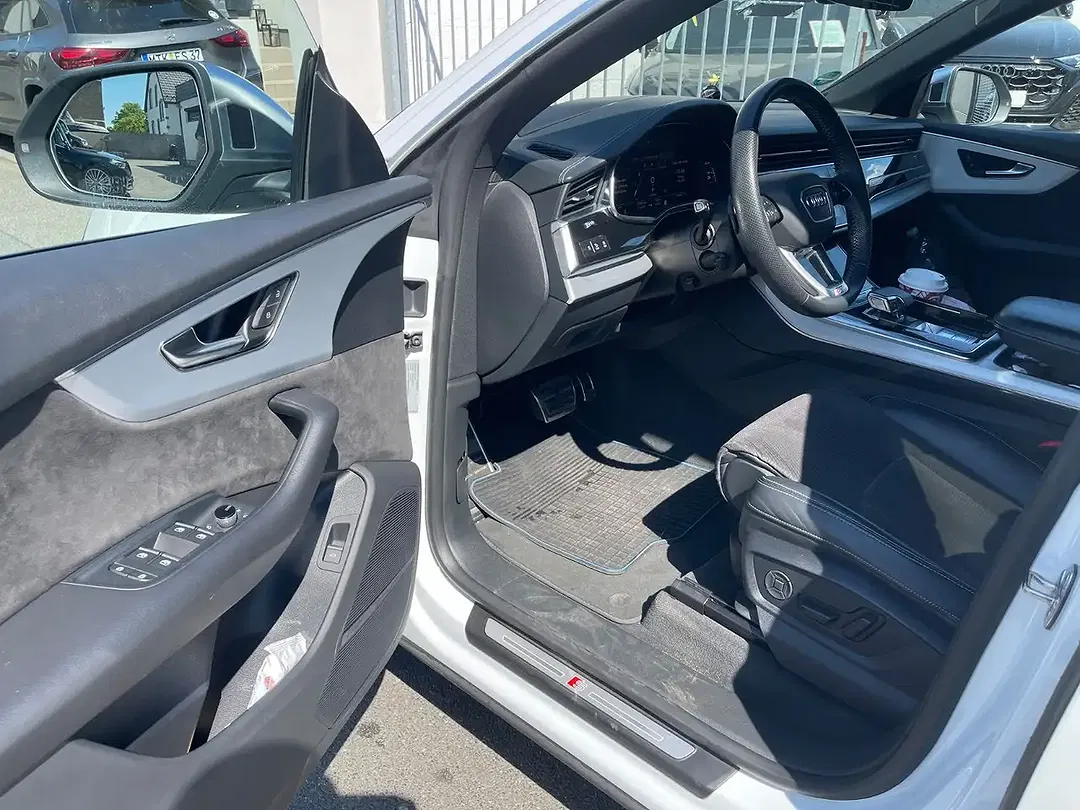Audi SQ8 4.0 TDI quattro - Thumbnail 3