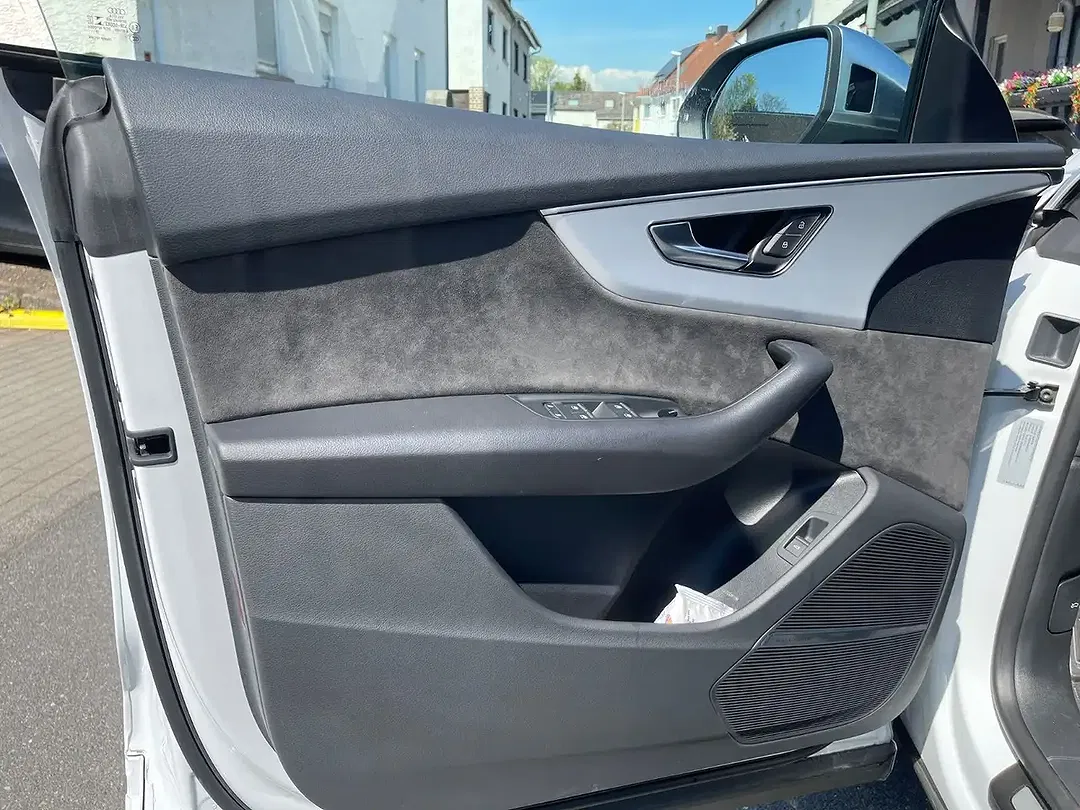 Audi SQ8 4.0 TDI quattro - Thumbnail 4