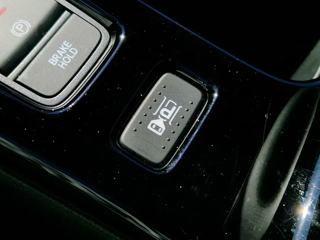 Honda e:Ny1 - Thumbnail 15