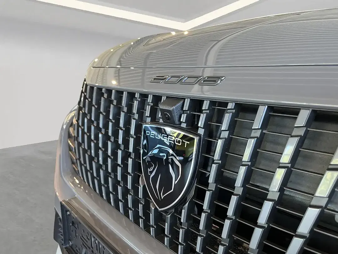 Peugeot 2008 110 e-DSC6 Hybrid Allure - Thumbnail 15