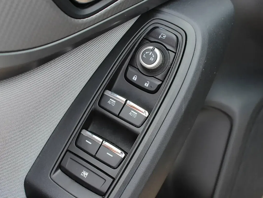 Subaru XV Exclusive - Thumbnail 11
