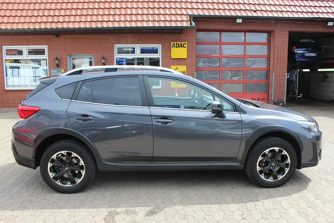 Subaru XV Exclusive - Thumbnail 5