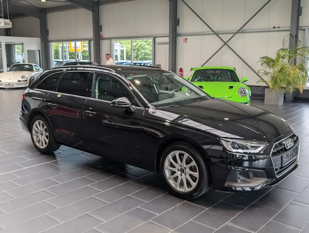 Audi A4 35 TFSI S tronic Avant - Thumbnail 5