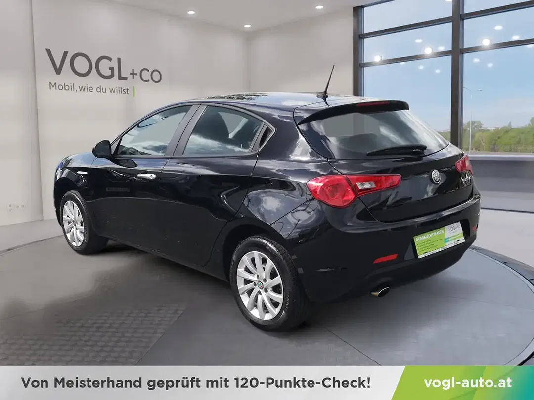 Alfa Romeo Giulietta 1.4 Turbo - Thumbnail 3