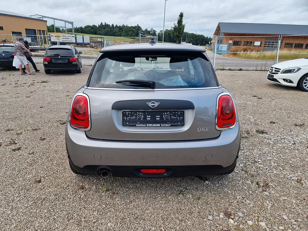 MINI One - Thumbnail 7