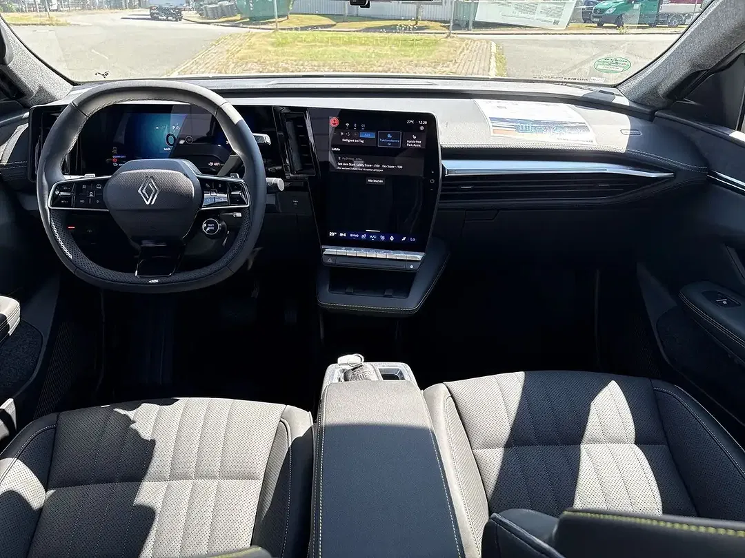 Renault Scenic - Thumbnail 14