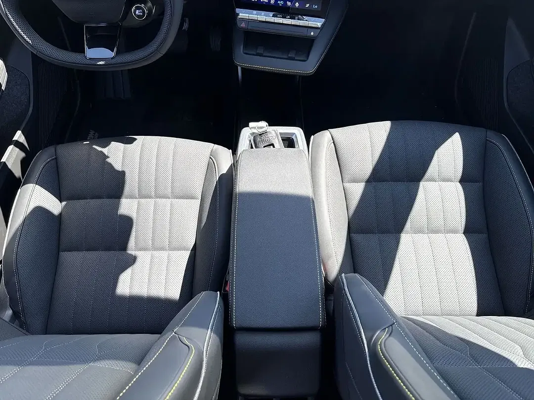 Renault Scenic - foto 15
